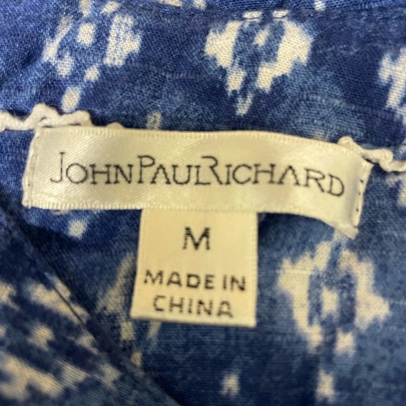 John Paul Richard blue & white short sleeve button down top size medium - Picture 4 of 5